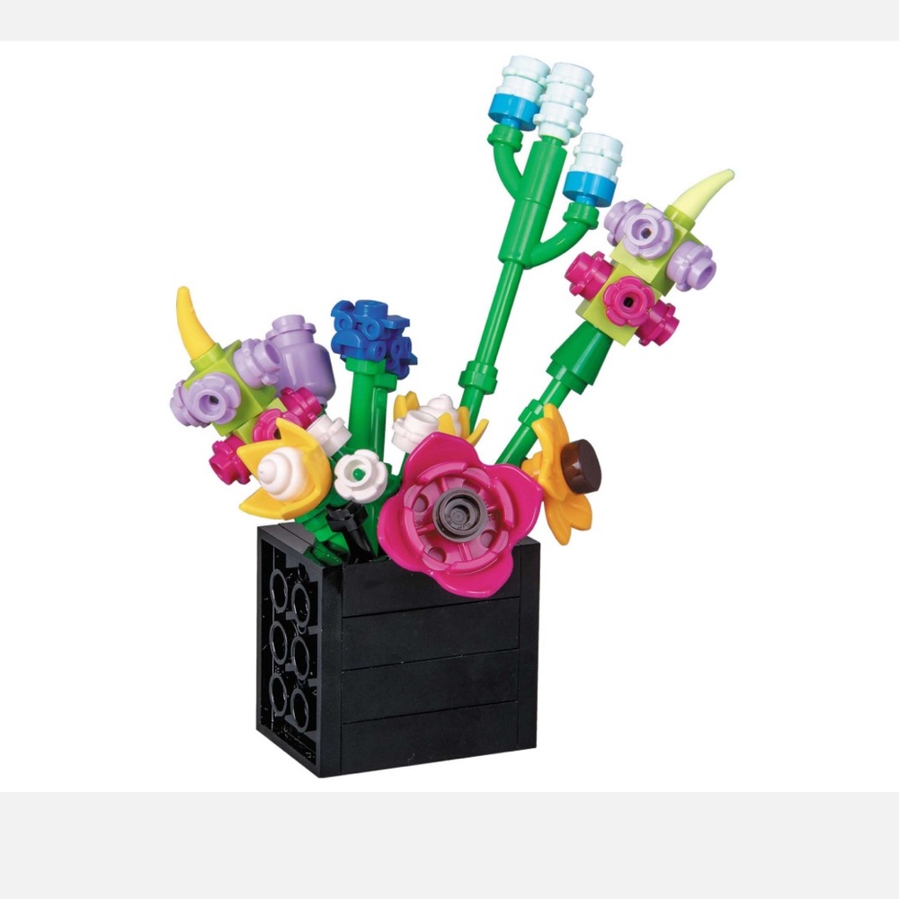 LEGO Botanicals Tiny Wildflower Bouquet 95 piece set - Picture 5 of 6